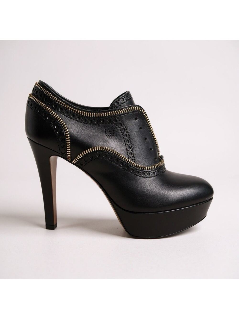 Louis Vuitton Heeled Platform Booties Black Leather Zipper Italy 37.5 EU 7.5 US
